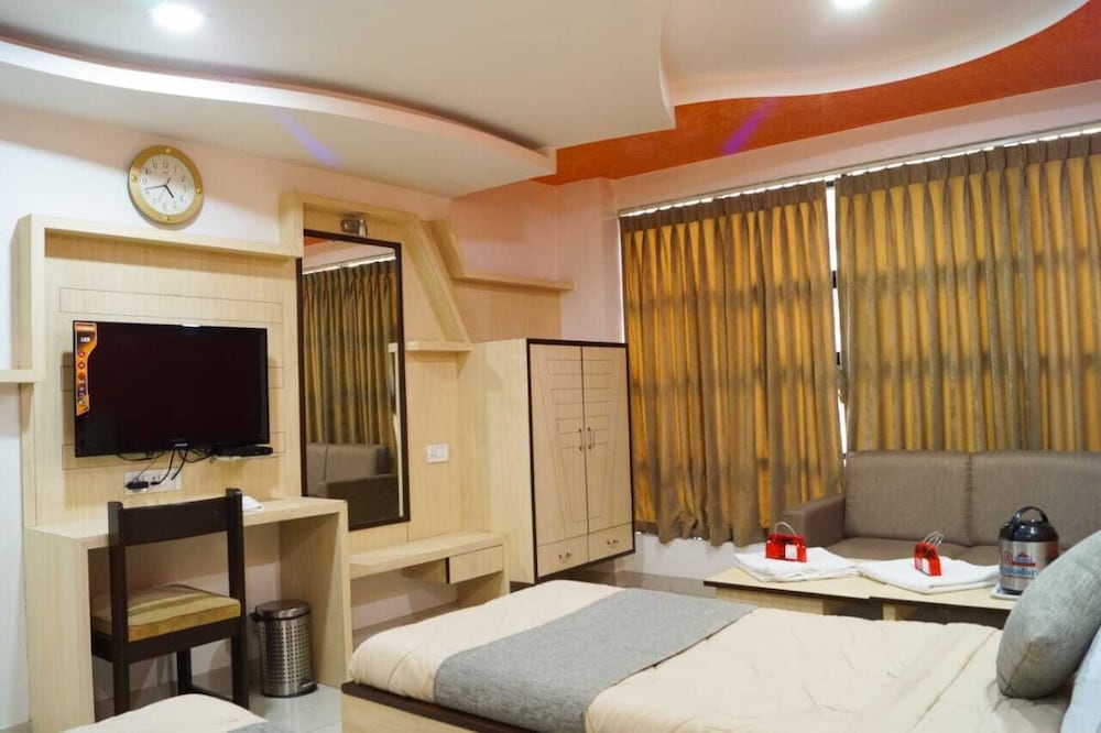 HOTEL AMBASSADOR VADODARA 37/50