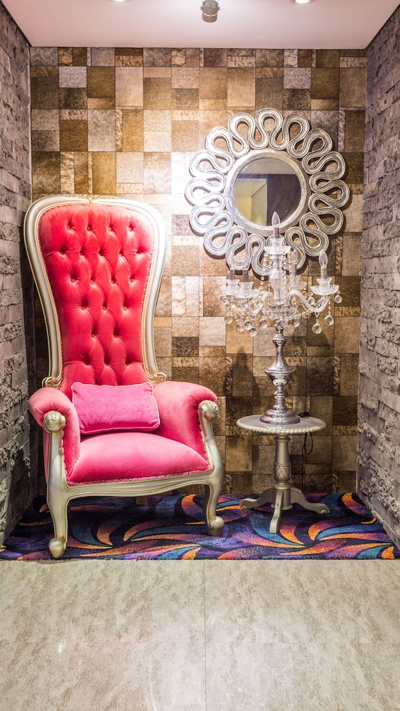The Vasini Hotel 23/25