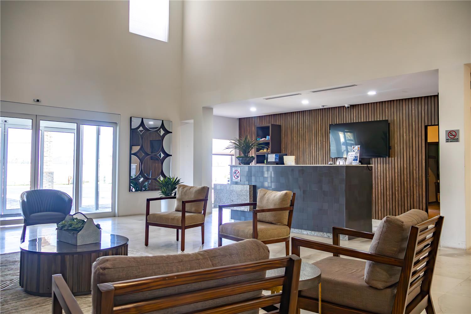 Best Western Plus Sacramento 22/27