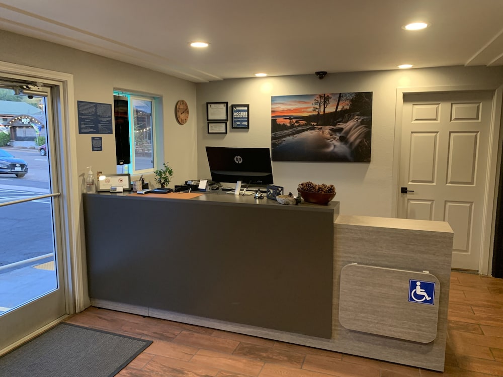 lobby