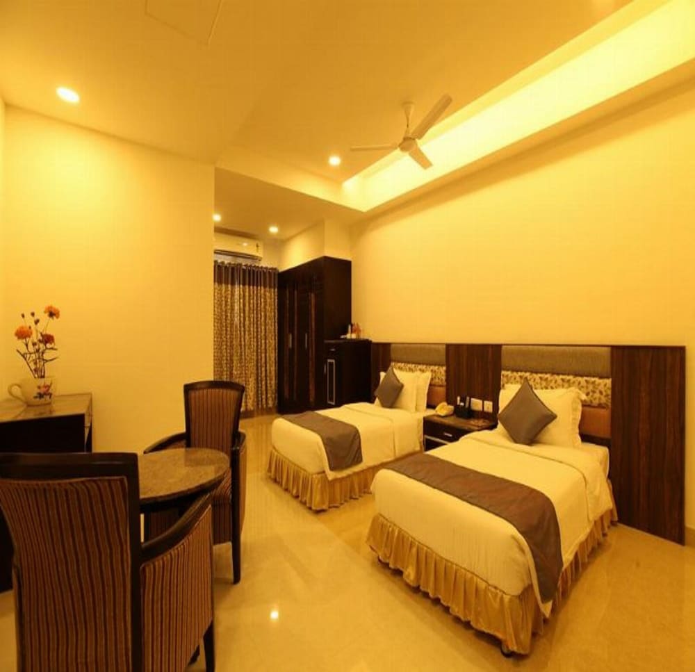 Southern Residency 26/49