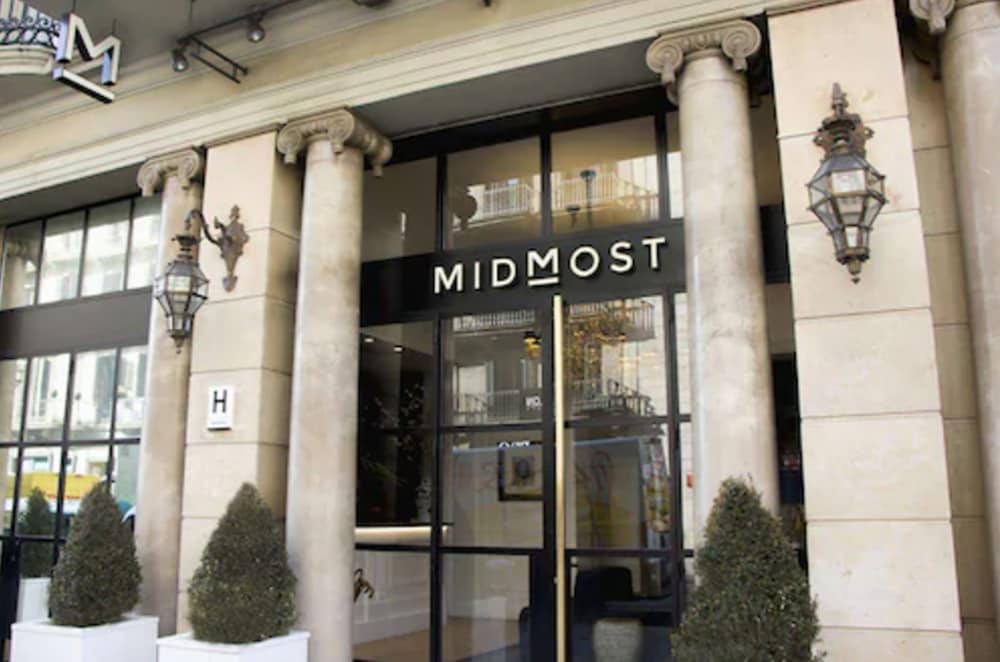 Hotel Midmost Barcelona in BARCELONA