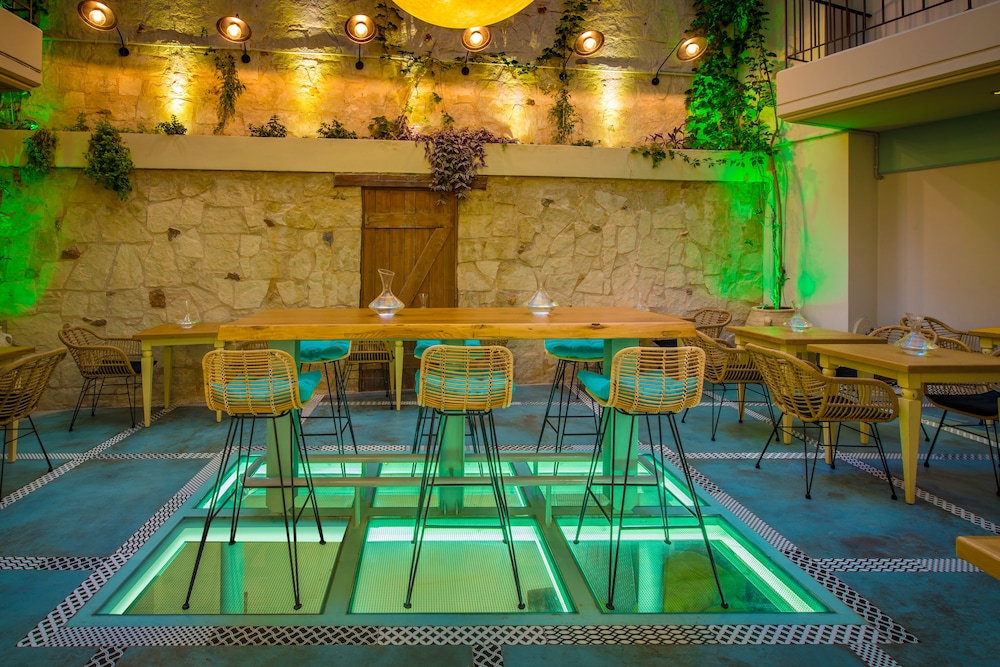 Anesis Blue Boutique Hotel 29/39
