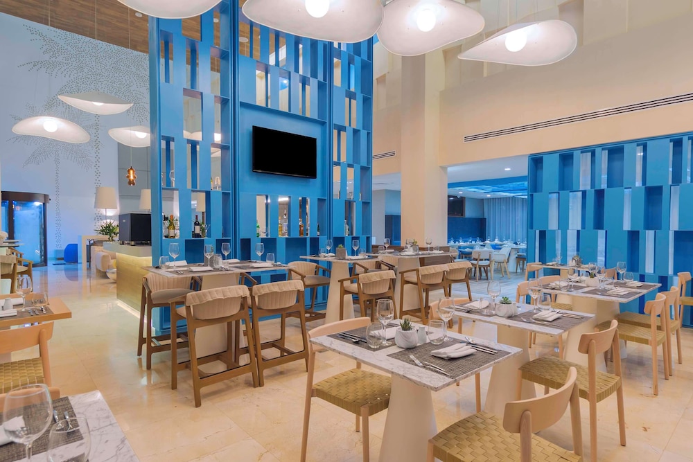 Avani Cancun Airport 30/42