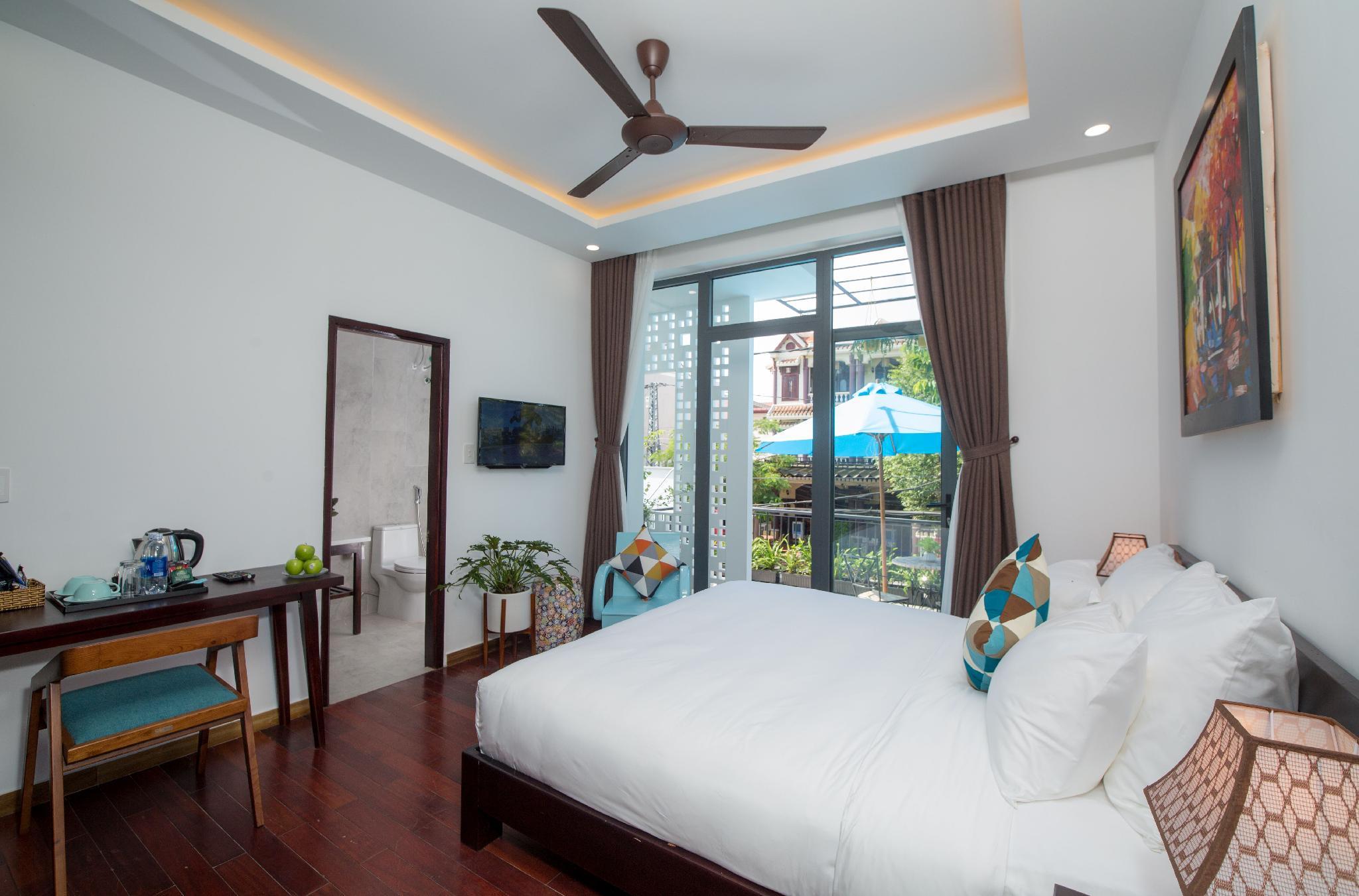 Deluxe, Double Bed