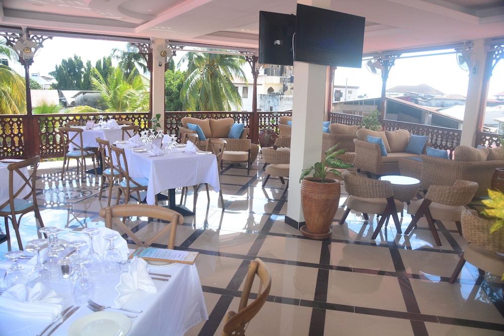 Spice Palace Hotel 24/29