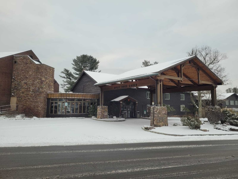Split Rock Resort 7/79