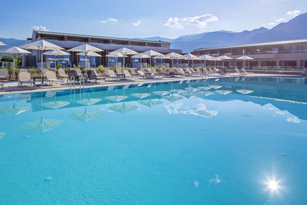 Horizon Blu in KALAMATA