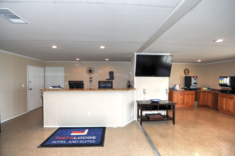 Instalodge Hotel And Suites 4/34