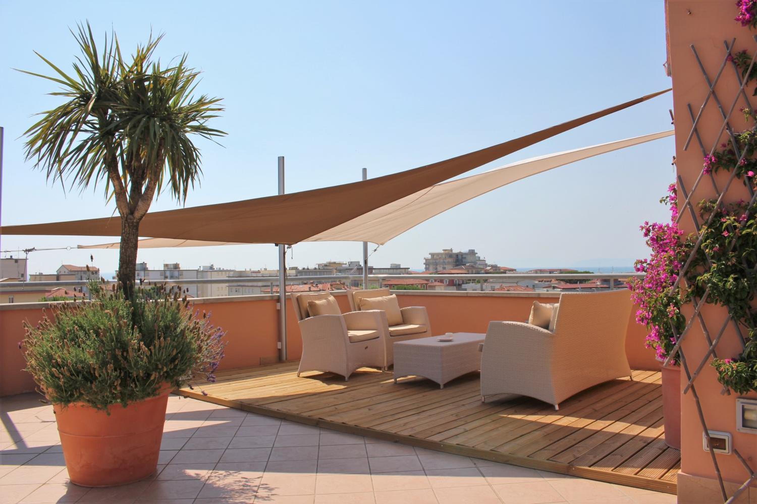 Hotel Piccolo Mondo 50/56
