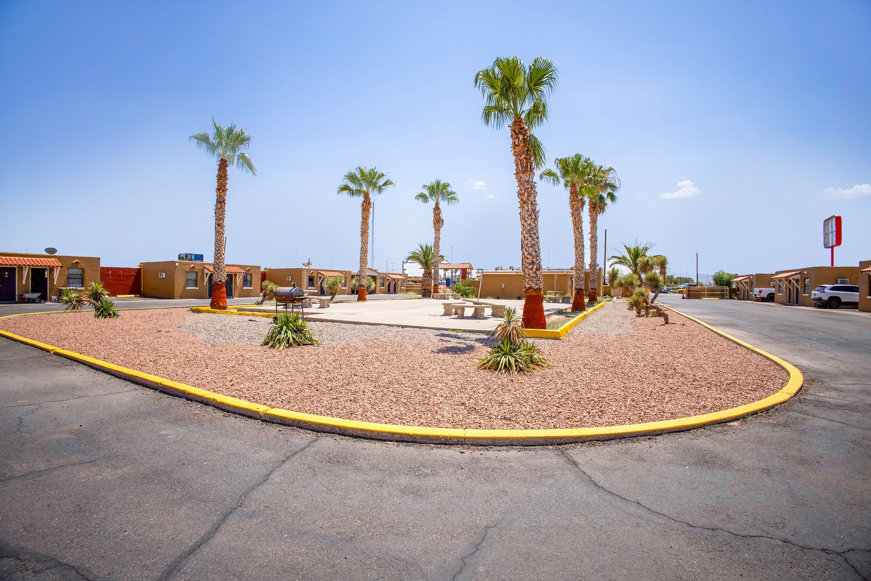 Sands Motel By OYO El Paso near Airport 25/31
