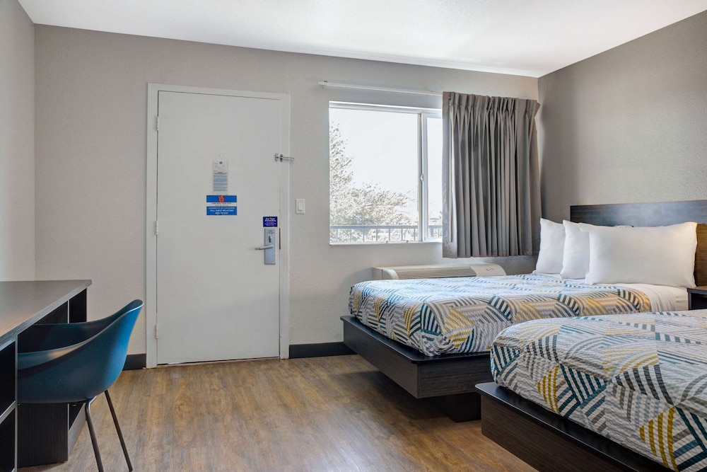 Motel6 Carson City, NV 17/66