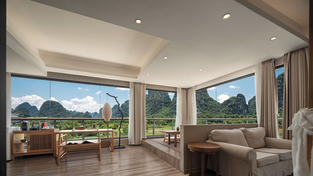 Yangshuo Zen Garden Resort 83/99