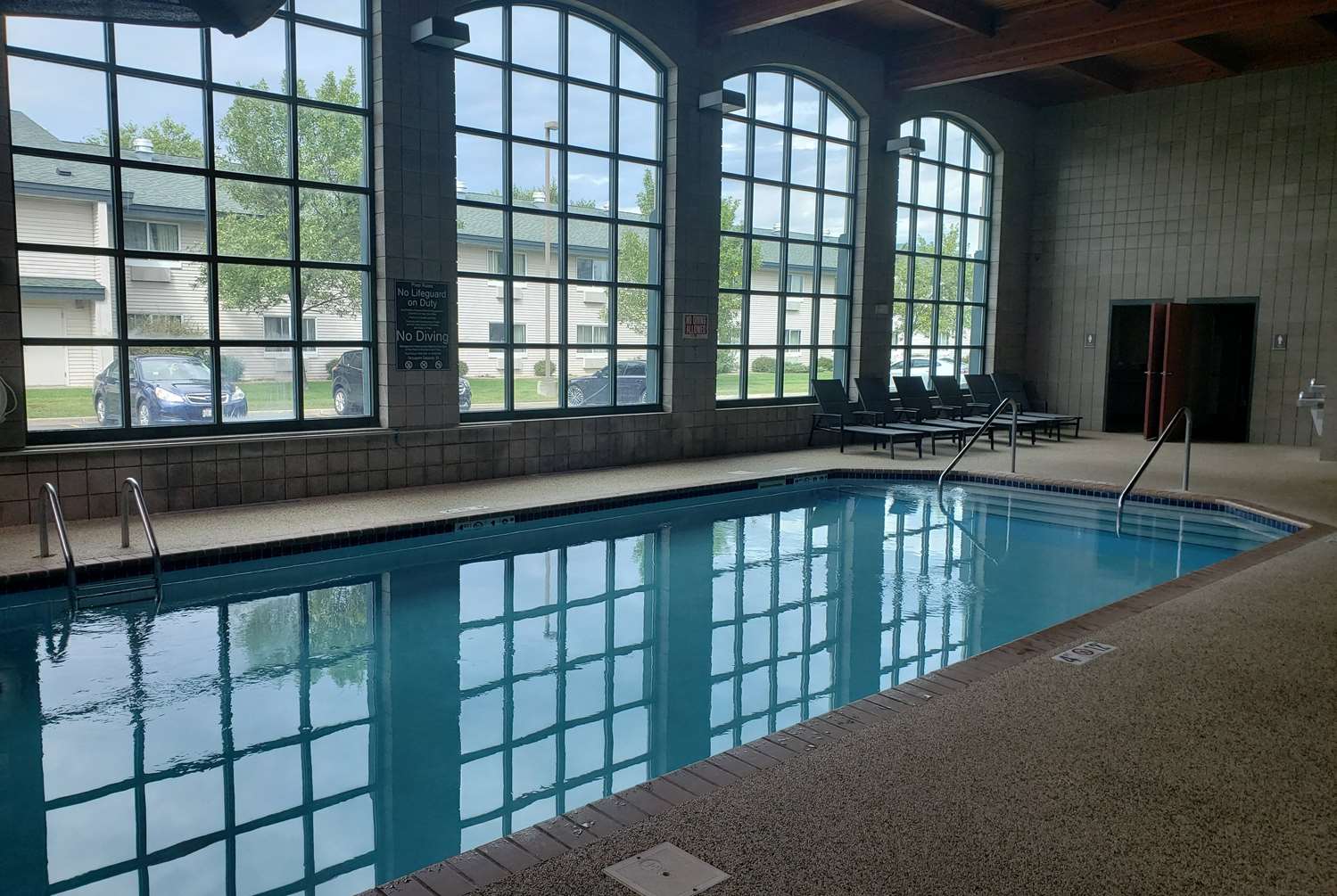 Wingate By Wyndham Coon Rapids 4/12
