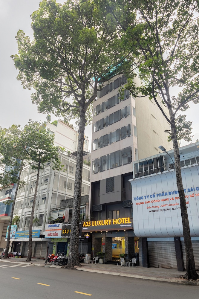 A25 Hotel - 142 Bui Thi Xuan 57/63