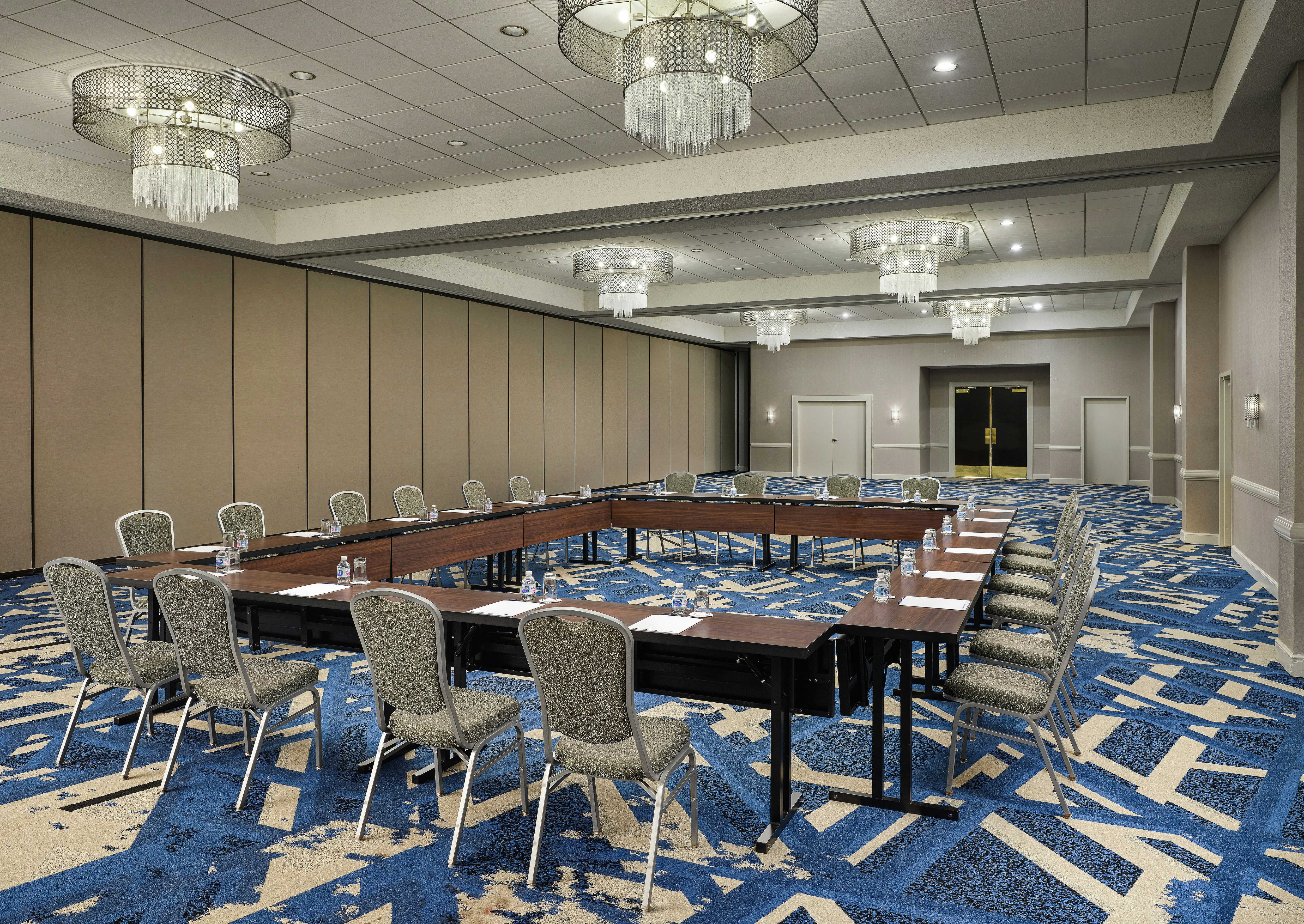 DoubleTree by Hilton Williamsburg 37/46