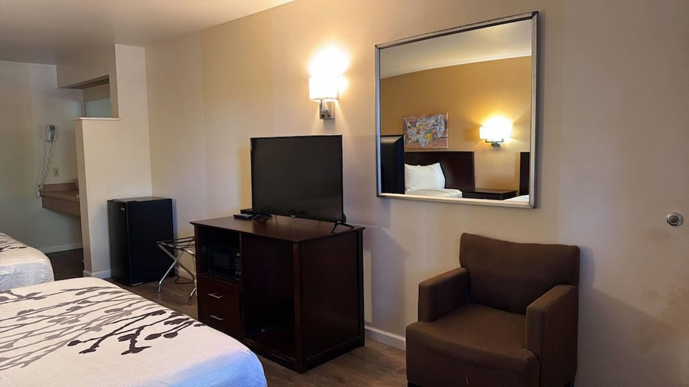 Econo Lodge Inn & Suites Montrose - Black Canyon Area 36/47