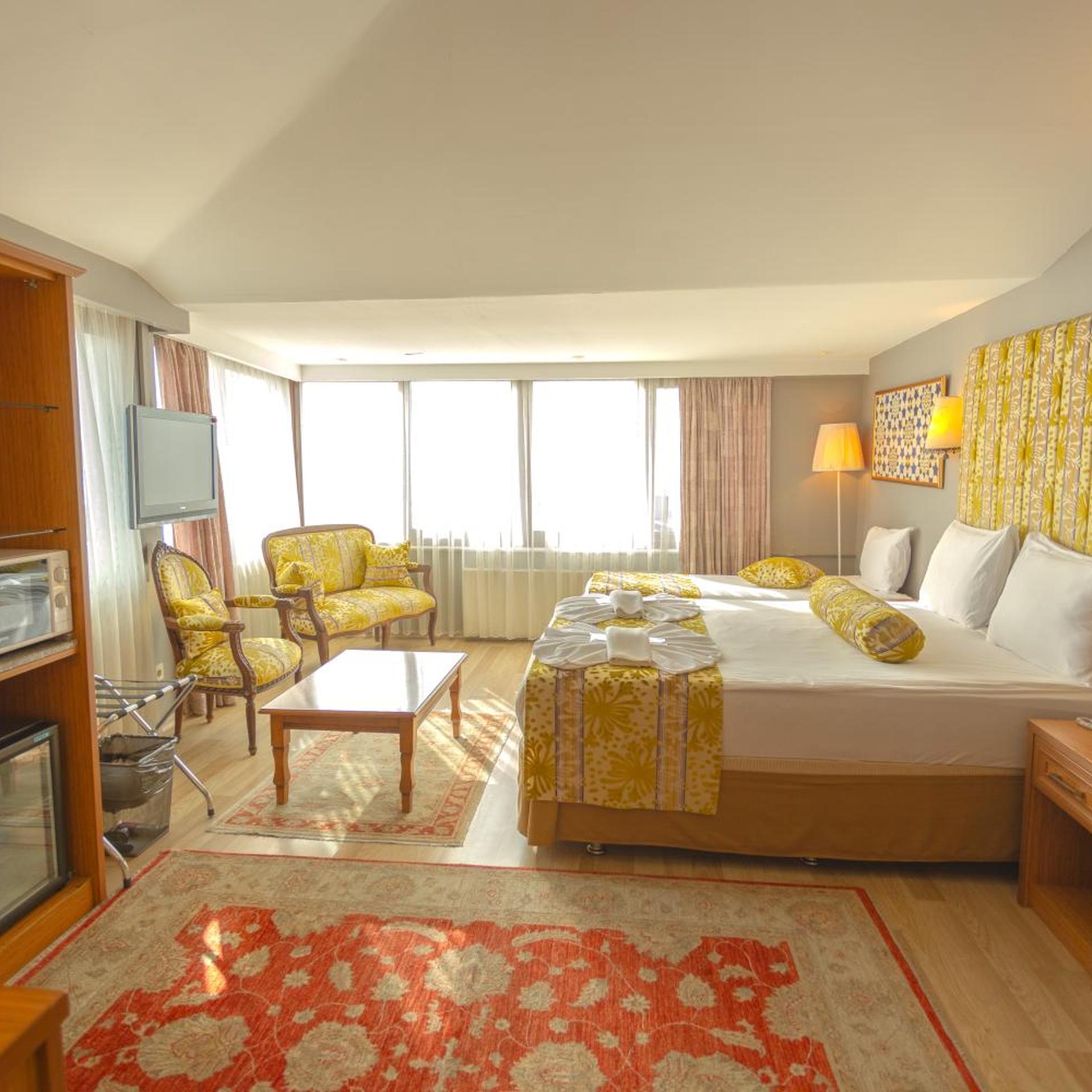 جناح بإطلالة على البحر، Tashkonak Hotel 3/10