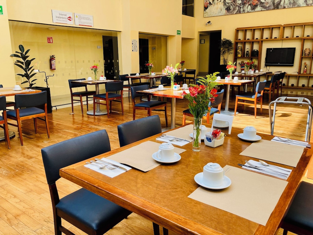 Hotel Rocaval San Cristobal de Las Casas 44/57