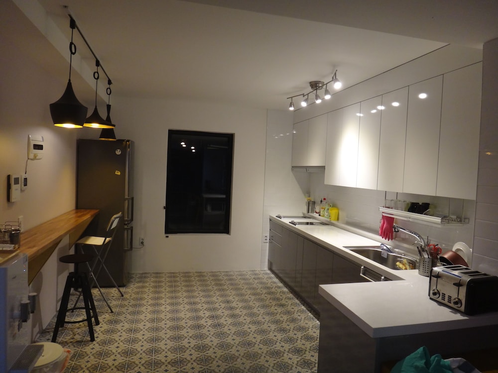 Sunny Hill Hostel Hongdae 45/50