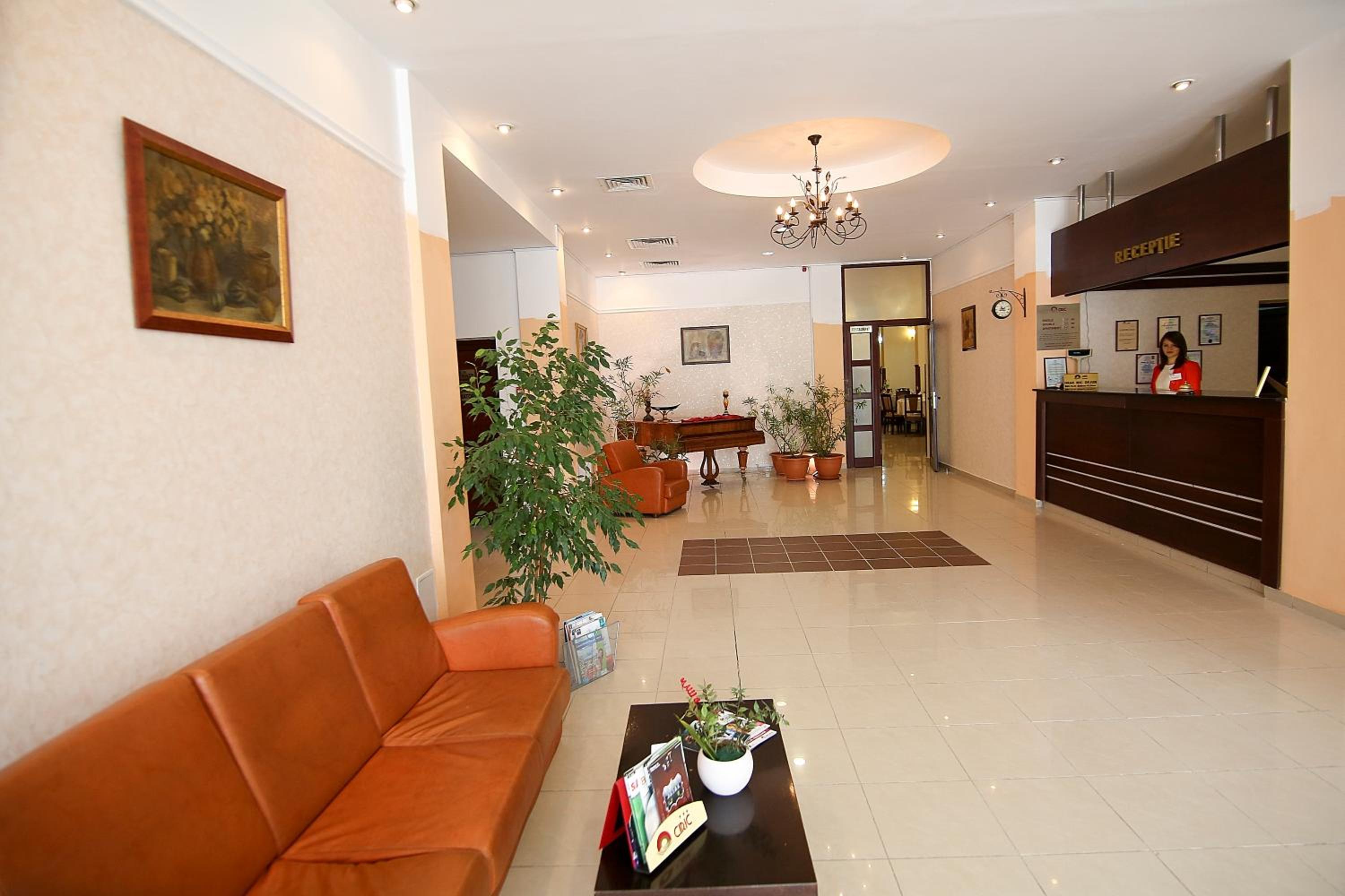 Ciric Hotel 7/46