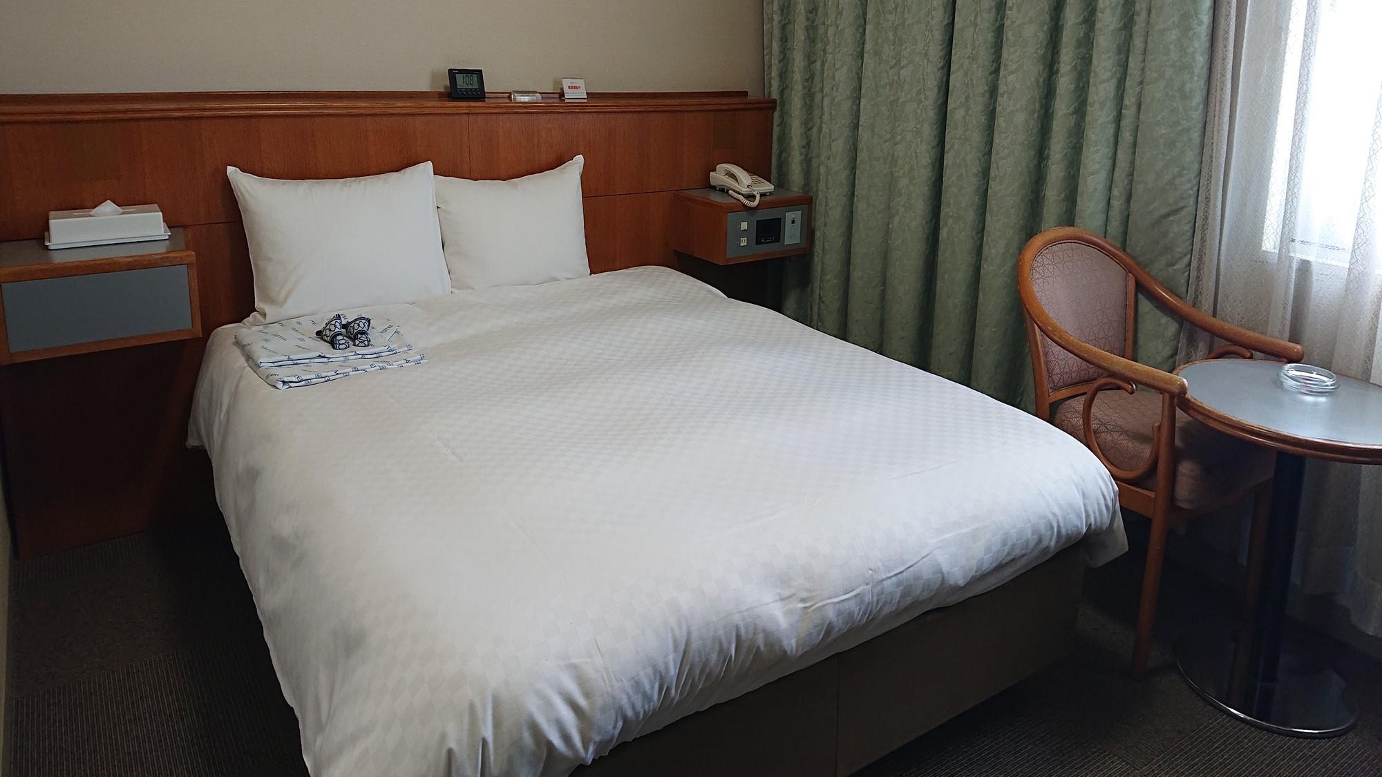 Standard, Double Bed, Night View, Smoking