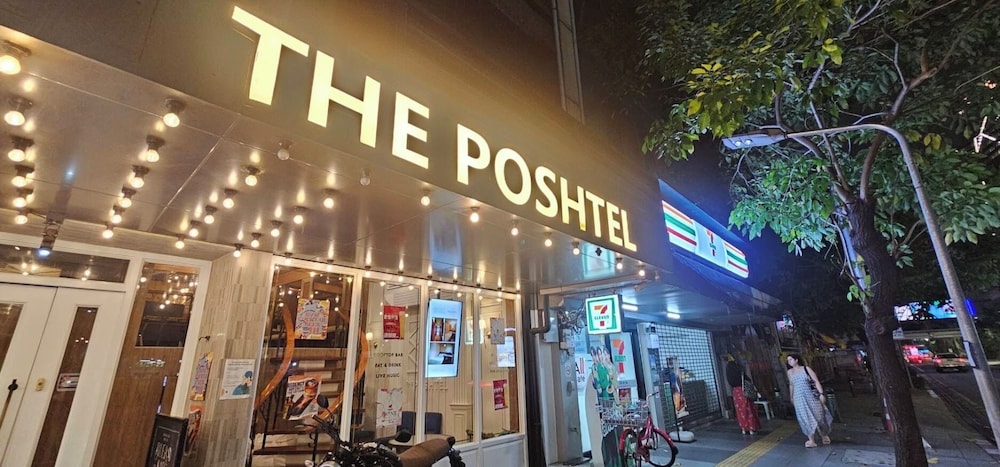 The Posh Phayathai 2/100
