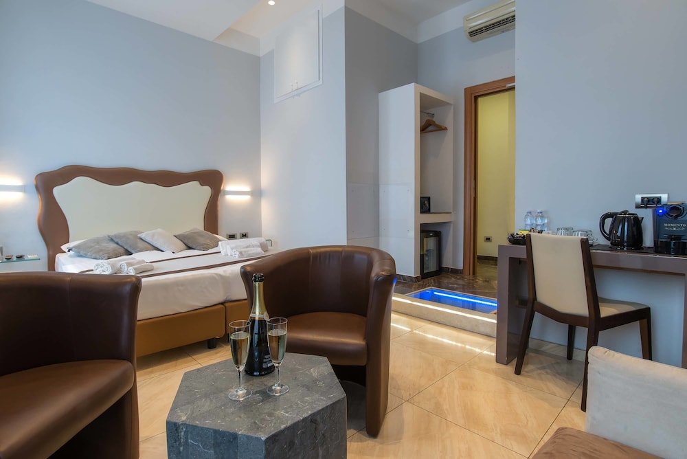 Pantheon Caesar Relais 55/72