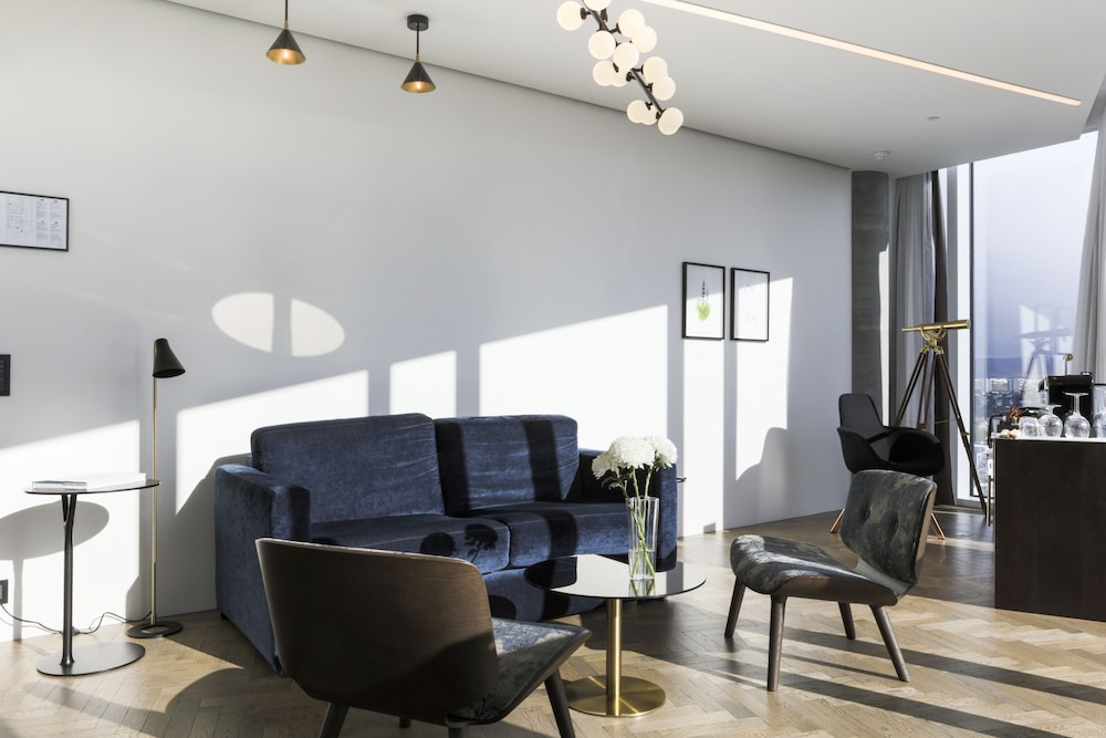 Tower Suites Reykjavik 24/41