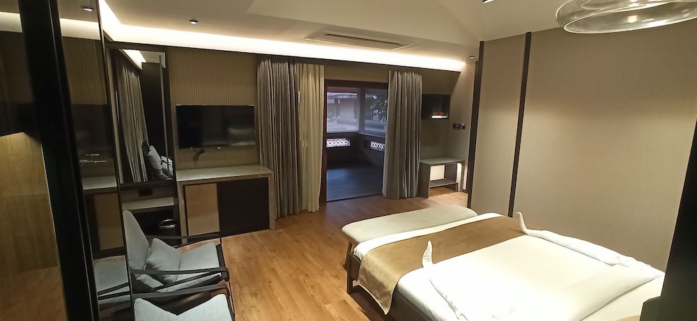 Radhe Upavan Resort 19/50