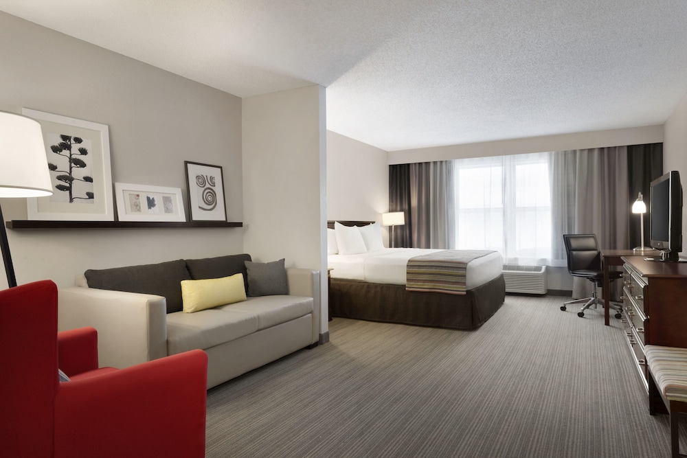 Country Inn and Suites By Radisson, Houghton, MI 15/26