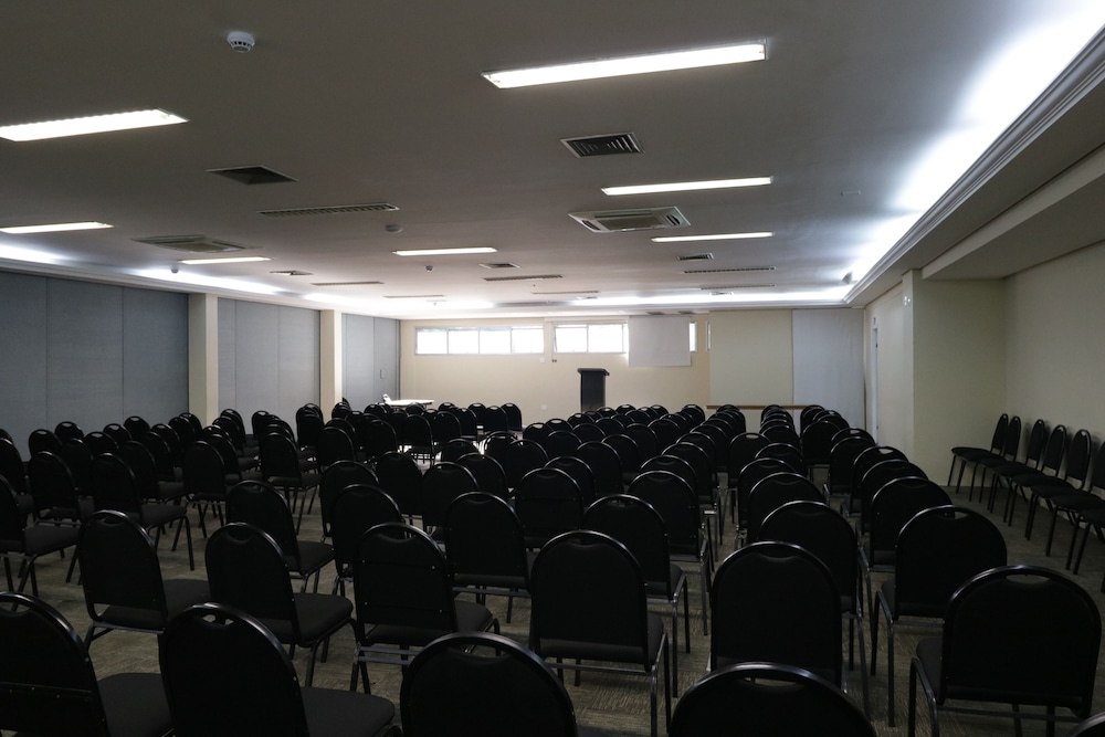 Summit Suites Hotel Paulista 39/49