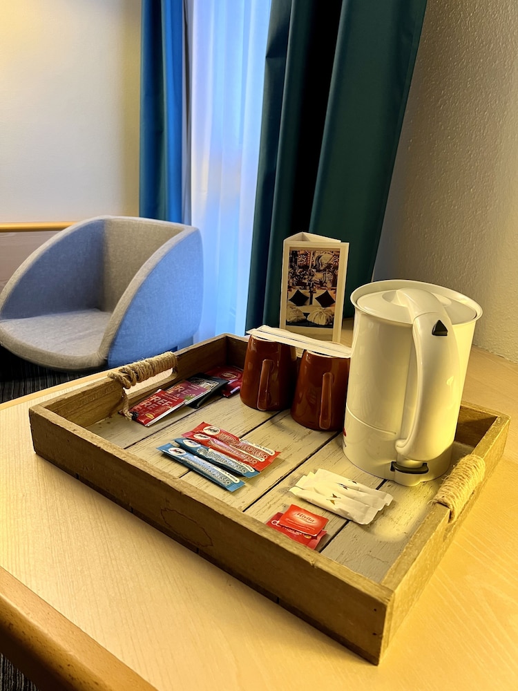Mercure Chateau De Fontainebleau 62/76