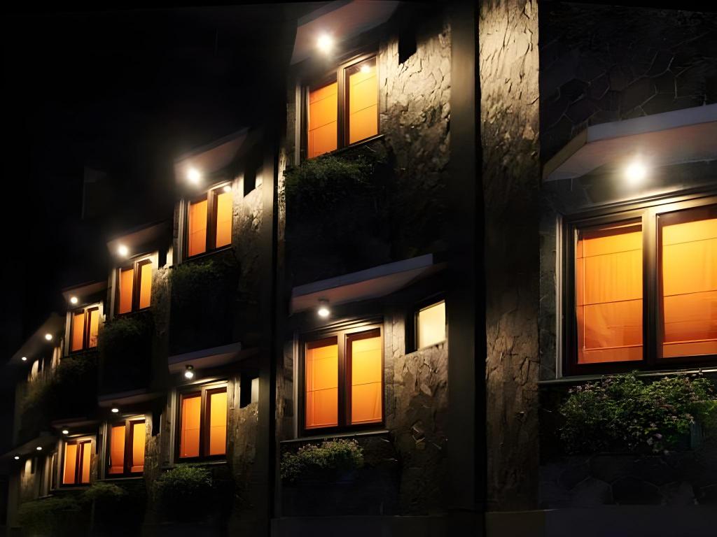Amira Hotel Bandung 36/46