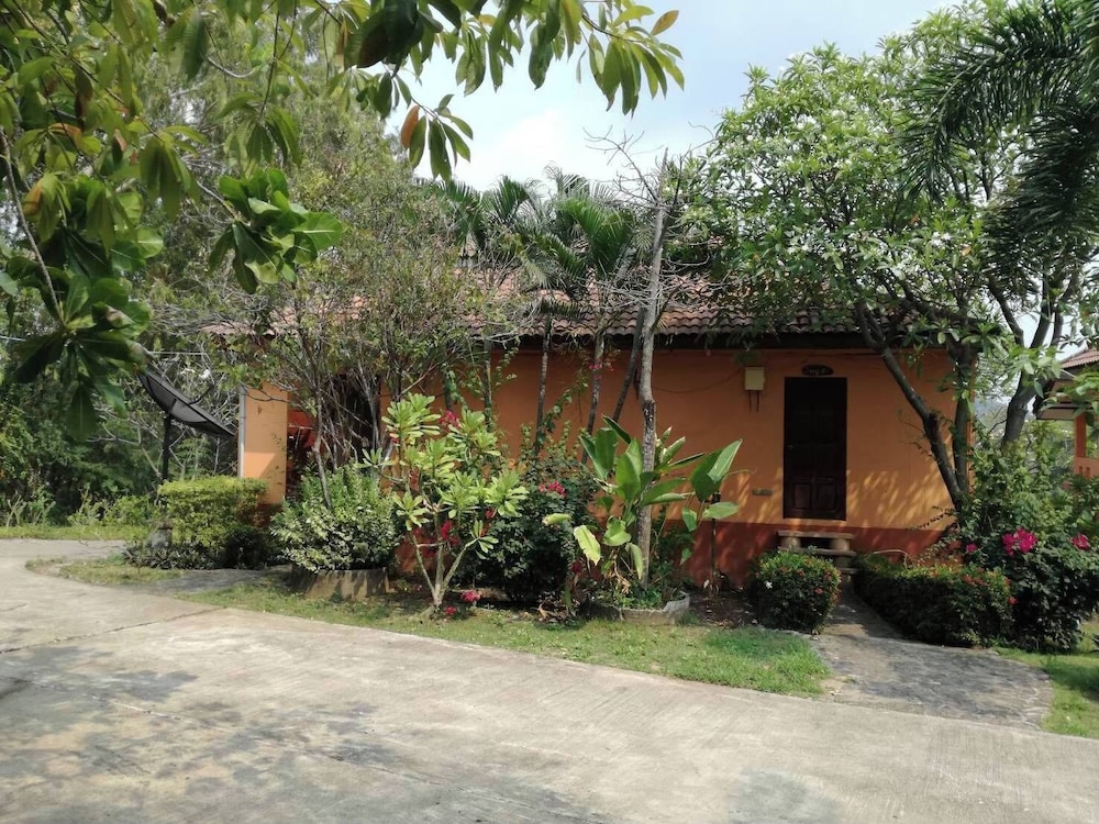Rimpu Hill Resort 9/67