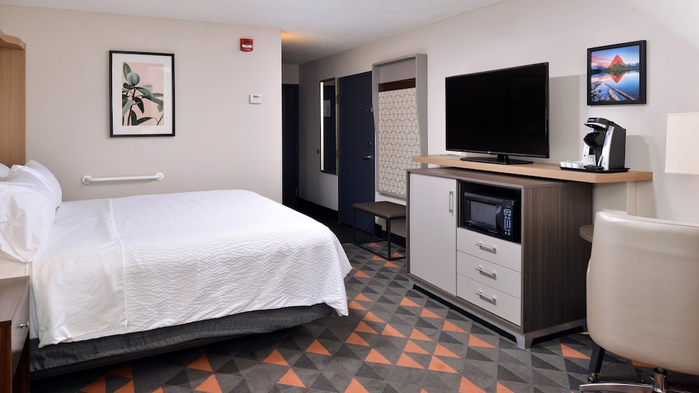 Holiday Inn Great Falls 20/74