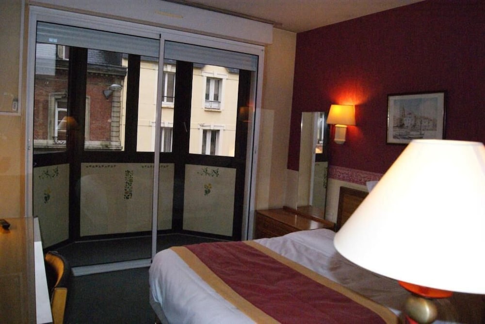 Hotel Bonaparte 27/65