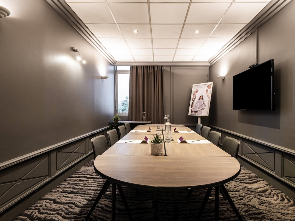 Mercure Grenoble Meylan 38/46