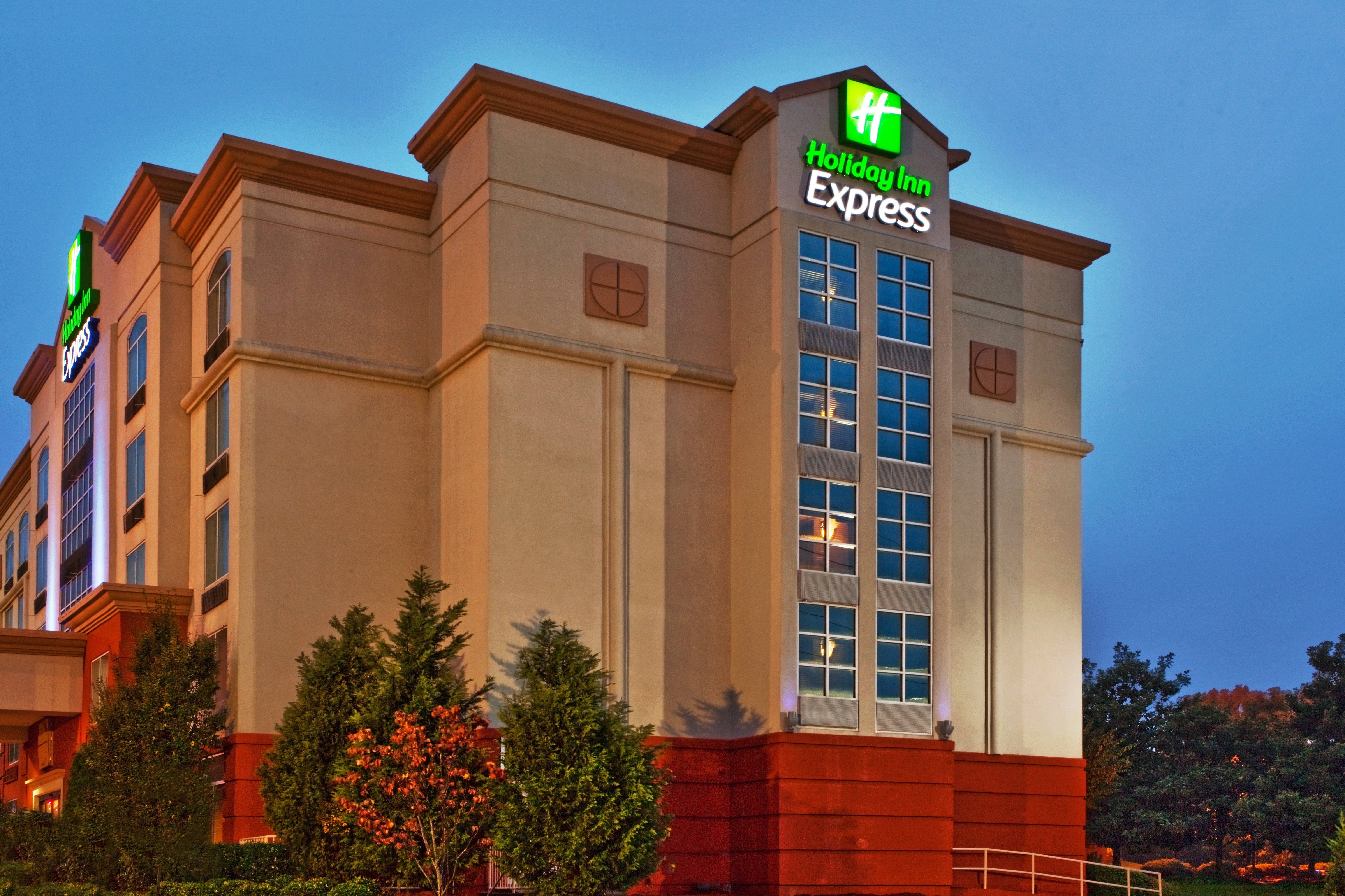 Holiday Inn Express Marietta Atlanta Northwest 2/58