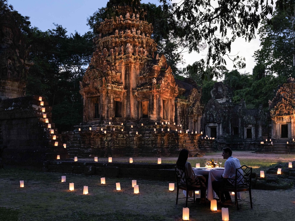 Raffles Grand Hotel D Angkor Hotel 46/50