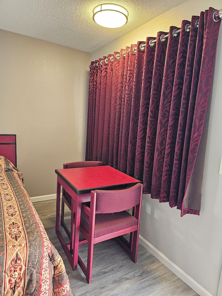 Travel Inn 15/24