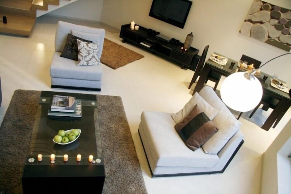 The Sealoft Boutique Chalets 14/19