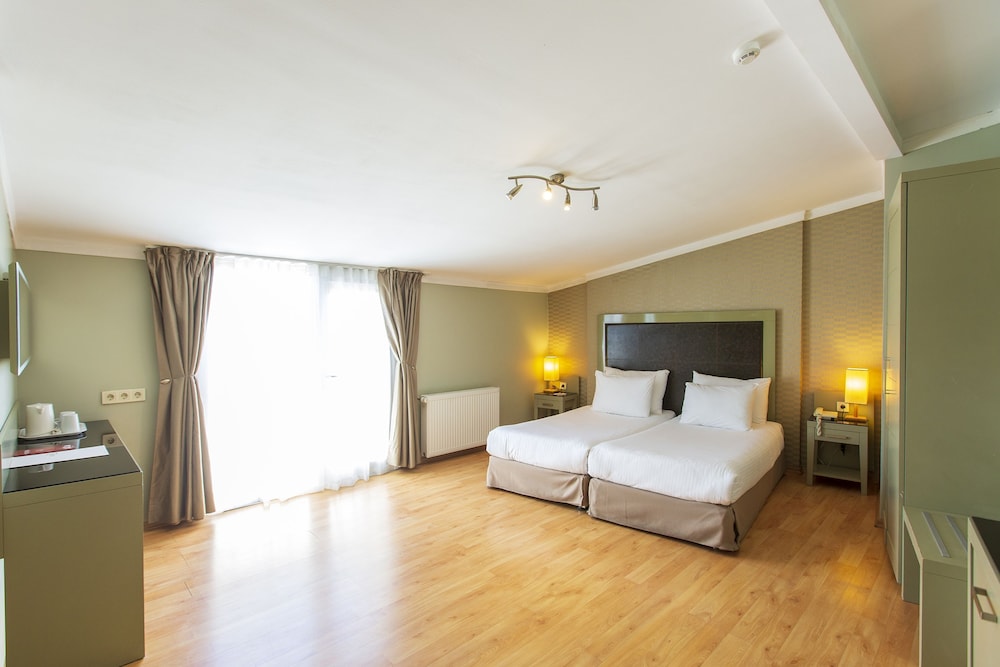 Hotellino 6/63
