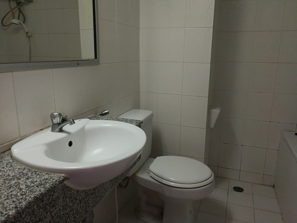 Srivichai Hotel 10/50