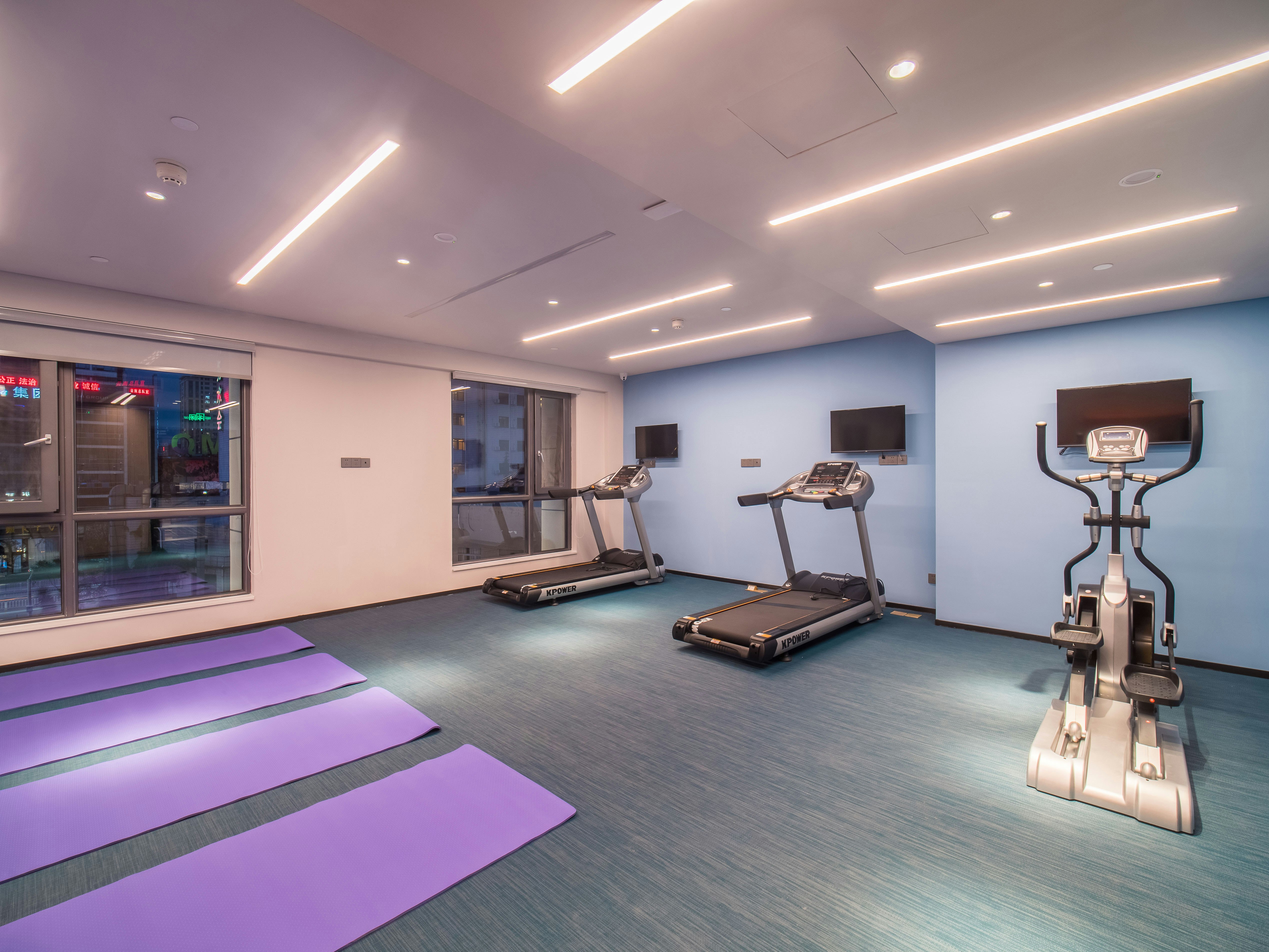 Holiday Inn Express Kunming West 18/49