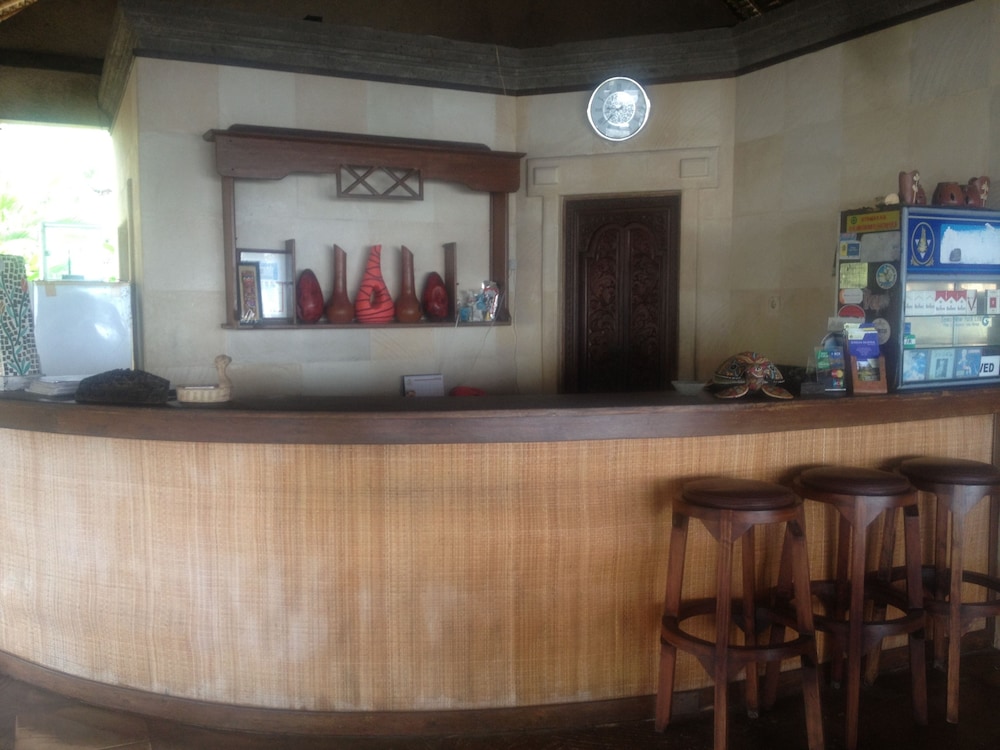 Puri Pandan Restaurant Bungalows 11/62