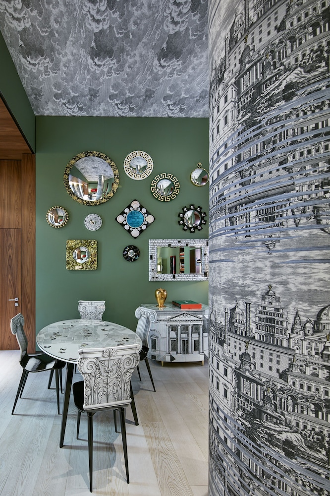 Mandarin Oriental Milan 62/81