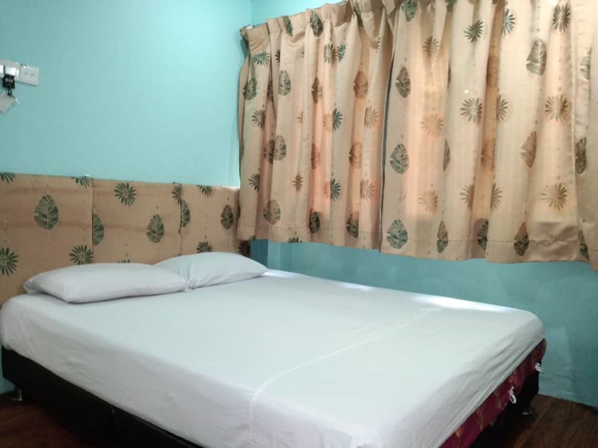 Superior, Queen Bed