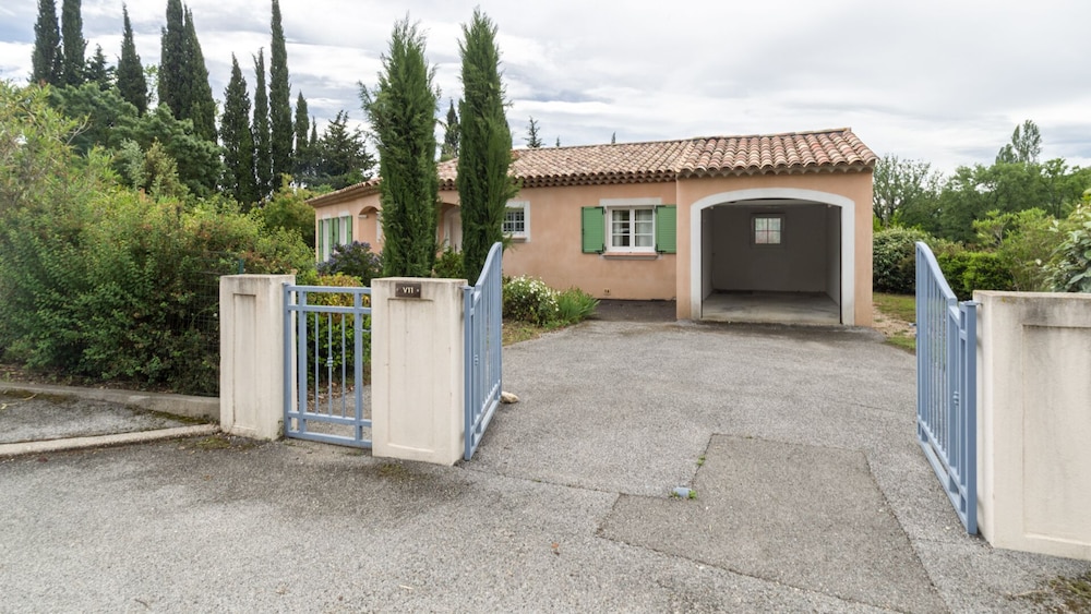 Residence Le Domaine de Camiole - Vacanceole 45/55