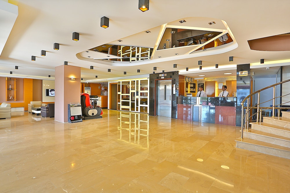 Grand Sagcanlar Hotel 4/69